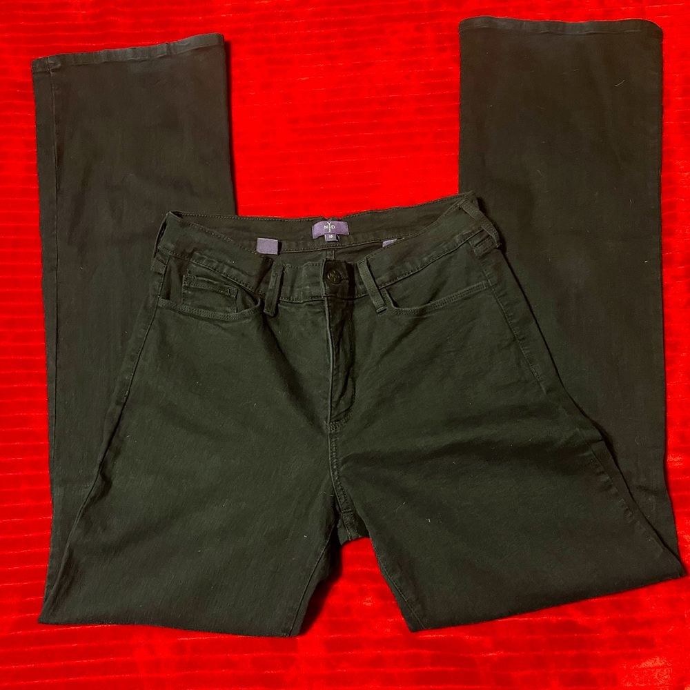 DARK BLACK NYDJ Size 10 Bootcut